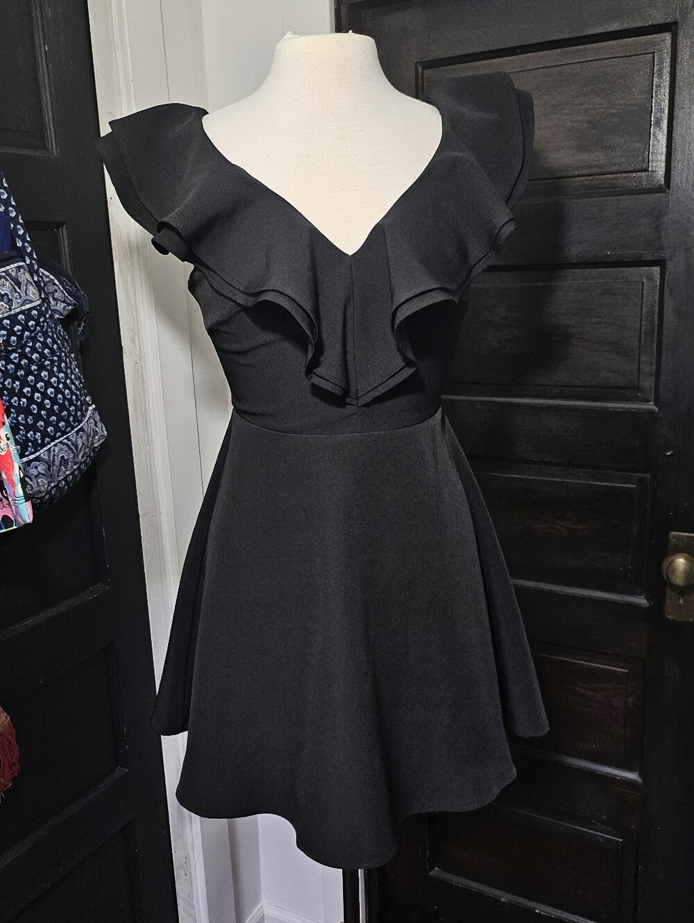 Lulus Black Mini Dress Ruffled Sleeves Medium